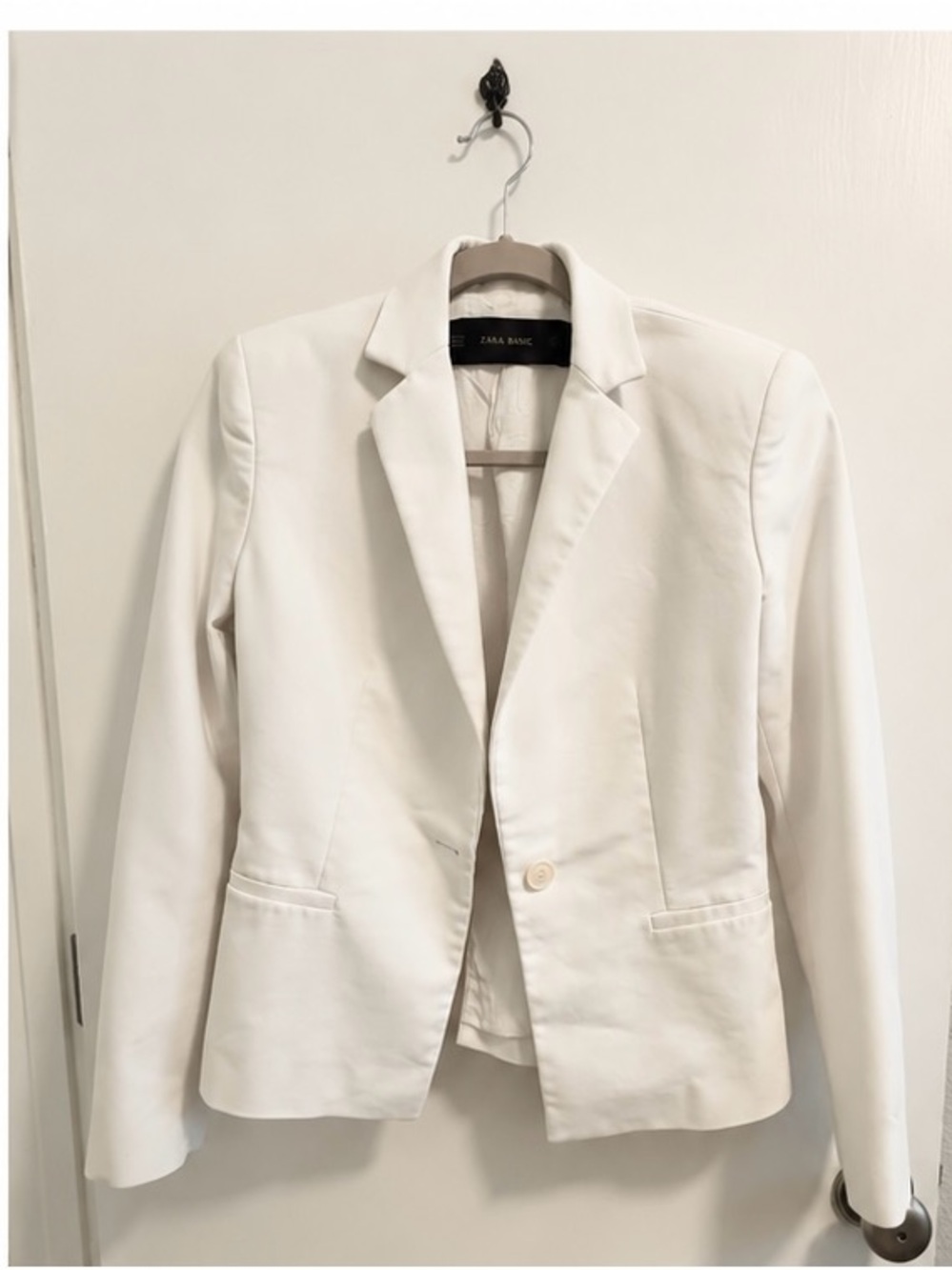 Zara White Single-Button Tailored Blazer